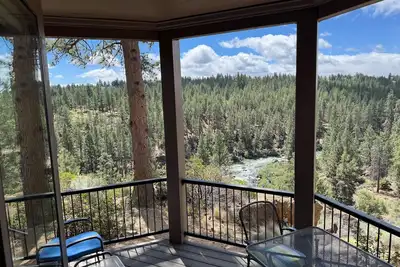 Image de River Ridge 513ab - Best River Views! Gorgeous Mt Bachelor Village Condo