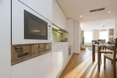 Image de Contemporary Residence in Trendy Karlín District