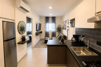 Image de Condo Near Arena Monterrey w/ WiFi & A/C
