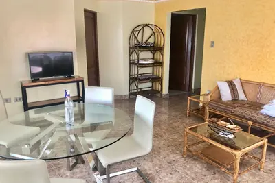 Image de Cozy apartment with panoramic view, spacious and quiet.