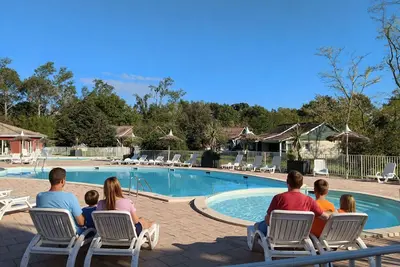 Image de Idéalement situé à 700m de la plage | 2 piscines