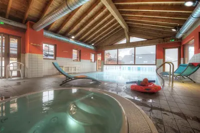 Image de Séjour alpin 4 saisons | Accès piscine | Jacuzzi