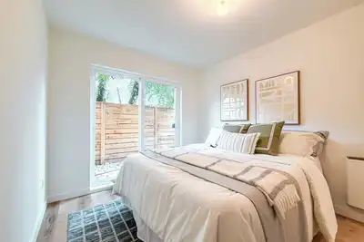 Image de Spacious 4-bedroom townhome in beautiful Seattle