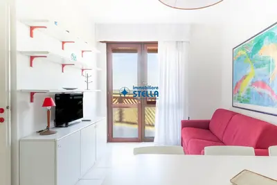 Image de # Pineta # 2 beach places /15th floor *
