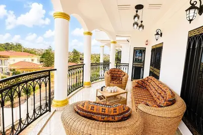 Image de 🏡 Superbe Villa 03 Chambres Wi-Fi •Sécurité 24/7  Vue, grands Balcons à Yaoundé