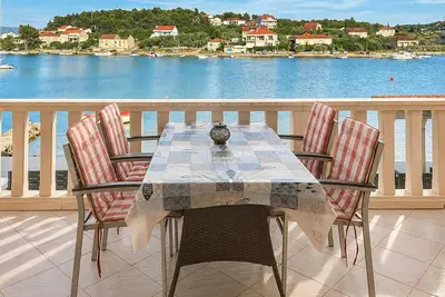 Image de Awesome apartment in Lumbarda with WiFi