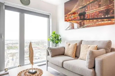 Image de Chic Stay at Vicarage Grove Eccles Manchester Uk