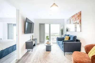 Image de Elegant Stay at Church Street Place Eccles Area