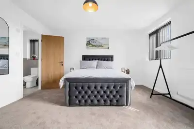 Image de Stylish Four Bedroom Home
