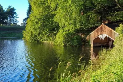 Image de Glen Apartment at Kinnaird Castle – Romantic Castle Escape in Scotland