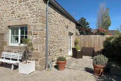 Image de Petit cottage à Réville près de la mer, idéal pour famille avec deux enfants