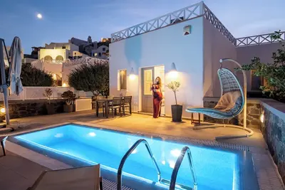 Villa with prive pool in Akrotiri