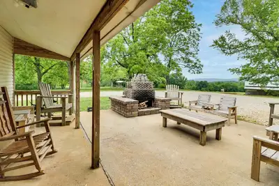 Image de Fire Pit, Patio, Views! Group Lodge in Cheaha Mtns