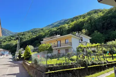 Image de Joli appartement pour 6 personnes avec Wifi, Tv, patio et animaux admis