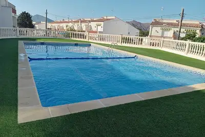 Image de 2mn Plage. Piscine. 3 Climatiseurs Parking Prive Lave Vaisselle Machine A Laver