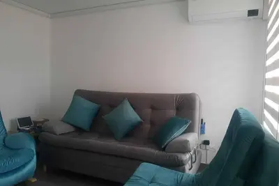Image de Beautiful, cozy three-bedroom house with air conditioning in vibrant Ibague.