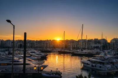 Image de Your Stunning 2Bdrm, 2ba with Seaview in Pireaus