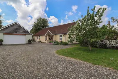 Image de Villina, family friendly, with a garden in Compton Dundon