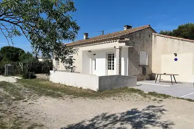Image de Maison 100m² sur 600m² à Saint-Rémy-de-Provence, idéale vacances.