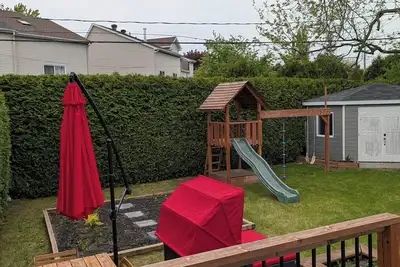 Image de Cozy full home in Laval - 5mn from Golf, access to airport, Montreal