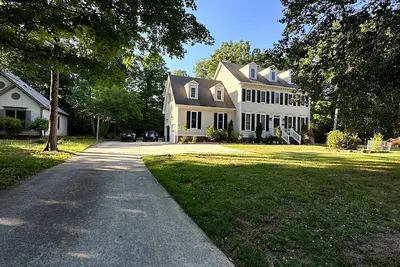 Image de Cozy luxe Durham escape