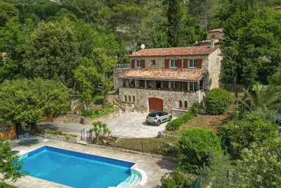 Image de Magnifique Villa en Pierre, à proximité de Grasse, Mougins, Cannes. . .