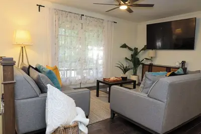 Image de Fabulous 5-bedroom house with Ac in charming Chickamauga