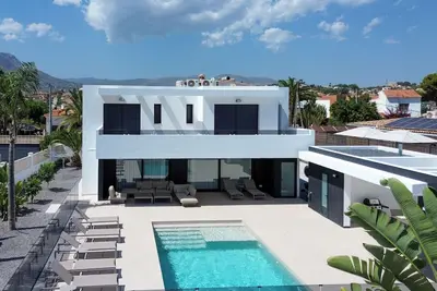 Image de Casa Altavista Calpe - Luxury 5br Villa with Pool.