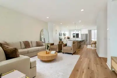 Image de New 4br Carlsbad Townhome w/ Heated Resort Pool