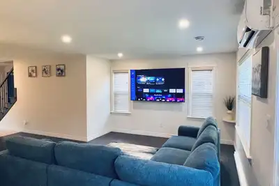 Image de Modern Spacious 3 bedrooms plus 2. 5 bath in Dieppe