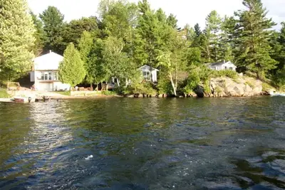 Image de Group of Cottages Great for Family or Group Reunions in Ontario