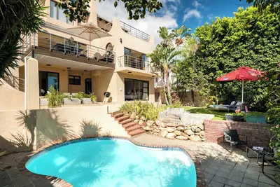 Image de Homely Sea Point 3bd Villa w Garden Pool Kaya Eden