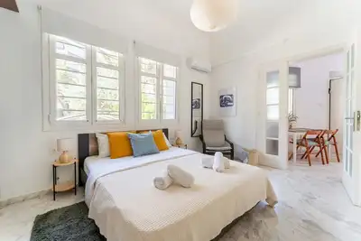 Image de Magic Garden House 33, near sea & center