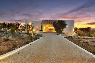 Image de Beautiful villa with private pool and breathtaking view, enjoy in southern Italy!