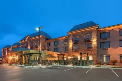 Image de Tri‑Cities 2 Queen Room w/ Breakfast, Gym & Pool