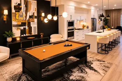 Image de Diamond Lux | Brand New 3br + Bonus Room | Sleeps 8+ | 10mins from Stampede park