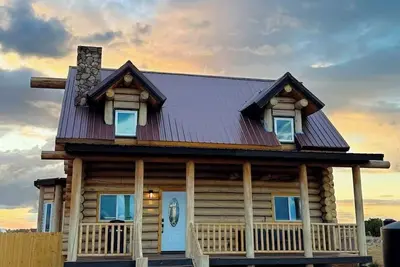 Image de White Wolf Cabin and Hot Tub