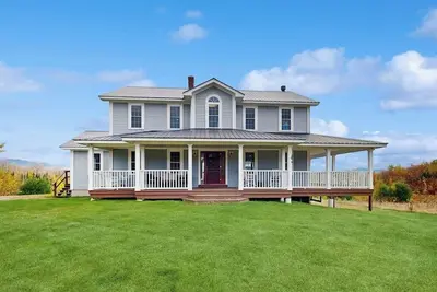 Image de Private Dog-friendly home: w/ hot tub, mountain views & trails