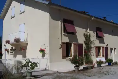Image de Maison de vacances « Gîte Des 4 Lacs Bis » avec vue sur la montagne, terrasse privée et Wi-Fi