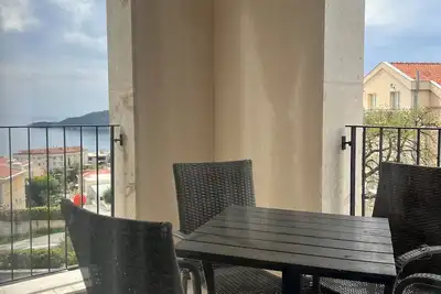Image de Perfect 2-bedroom apartment with Ac in delightful Bečići