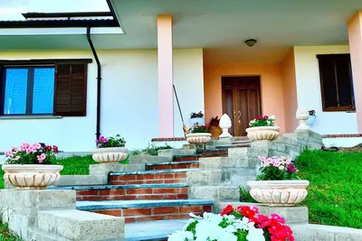 Image de Apartment in Villa with garden and private parking (Langhe Roero)