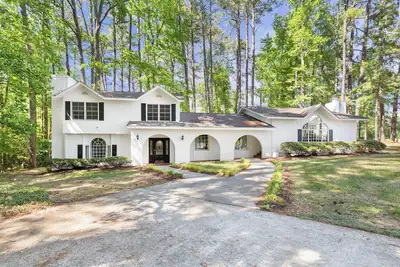 Image de Luxe 4br Estate Hot Tub, Game Room, Piano