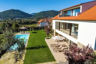 Image de Lima View Villa - Maison avec piscine et jardin