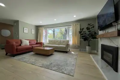 Image de Cozy 3-Bedroom House Near Dunes and Trails