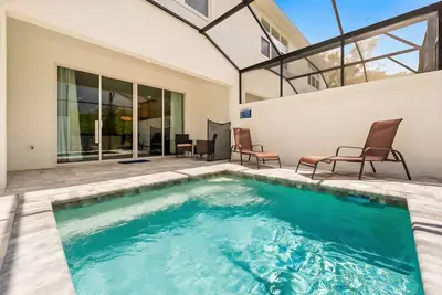 Image de Casa 3q c/ Piscina e Game Room Disney