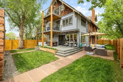 Image de Historic Craftsman Gem w/ Hot Tub, 5 Min to Downtown