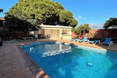 Image de Résidence Antonia - Appartement mansardé accès piscine - Centre ville de Calvi