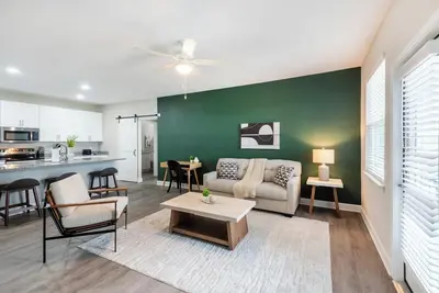 Image de Landing | Amazing 2bd, Pool, Gym