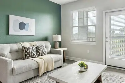 Image de Landing | Beautiful 2bd, Gym, Pool