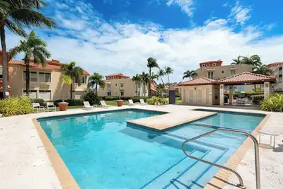 Image de Caribbean Ocean View 3-Br Villa with Panoramic Ocean Views & 2 Private Terraces